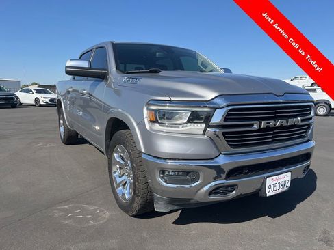 Used 2019 RAM 1500 Laramie AWD/4WD image 1