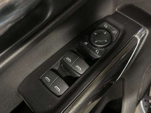 Used 2019 GMC Sierra 1500 AT4 w/ AT4 Premium Package image 11