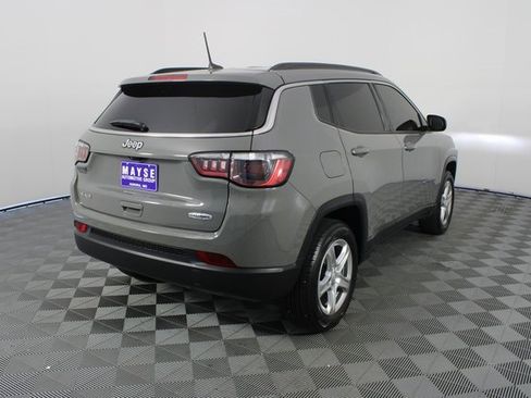 Used 2023 Jeep Compass Latitude image 23