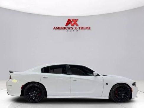 Used 2019 Dodge Charger SRT Hellcat w/ Harman/Kardon Audio Group RWD image 9