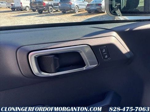 New 2025 Ford Bronco 4-Door AWD/4WD image 19