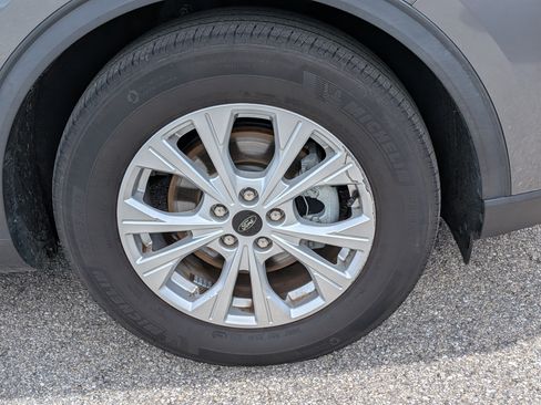 Used 2024 Ford Escape Active w/ Tech Pack #1 FWD image 11