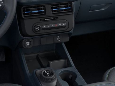New 2026 Ford Maverick Lobo AWD/4WD image 16
