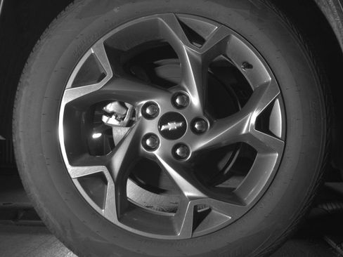 Used 2025 Chevrolet Trax LT w/ LT Convenience Package image 15