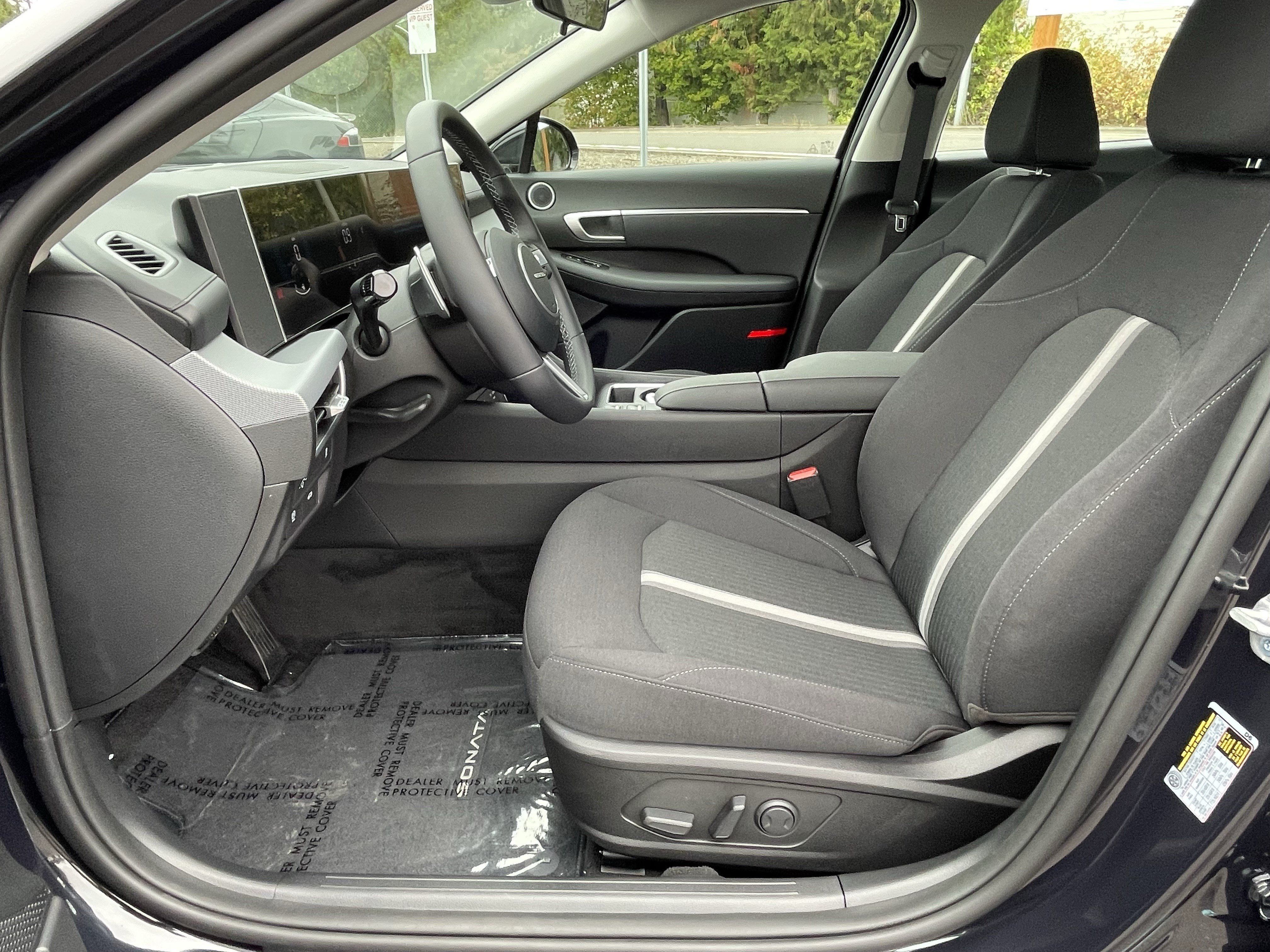Certified 2026 Hyundai Sonata SEL AWD/4WD image 11