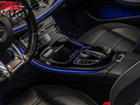 Used 2019 Mercedes-Benz E 63 AMG S image 32