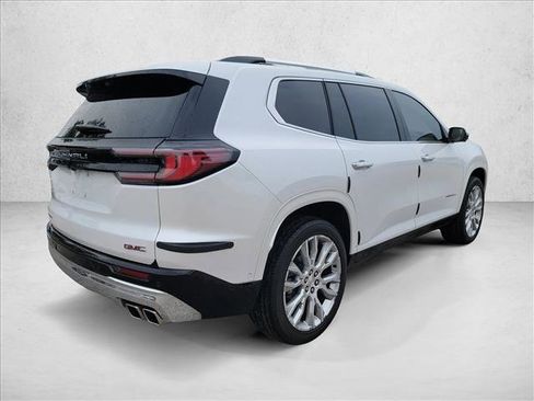 Used 2024 GMC Acadia Denali w/ Super Cruise Package image 5