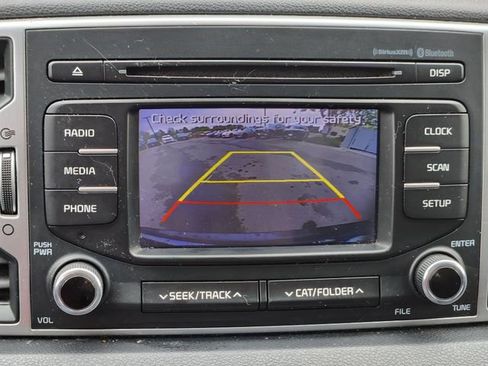 Used 2017 Kia Sportage LX AWD/4WD image 22