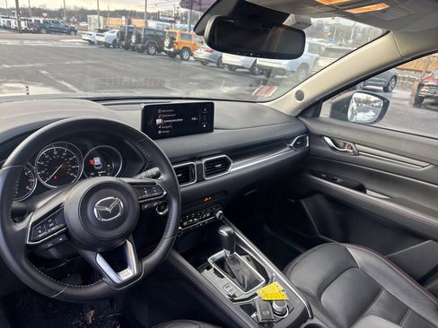 Used 2024 MAZDA CX-5 Carbon Edition image 14