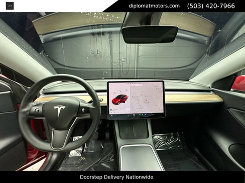 Used 2021 Tesla Model Y Long Range image 20