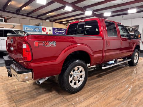 Used 2016 Ford F250 Lariat w/ Lariat Ultimate Package image 5