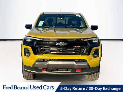 Used 2023 Chevrolet Colorado Z71 w/ Z71 Convenience Package 2 image 2