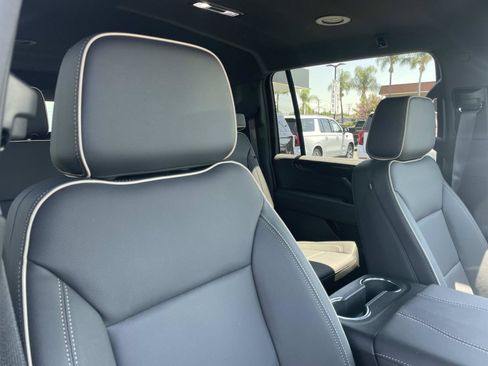 New 2026 GMC Yukon XL Elevation RWD image 28