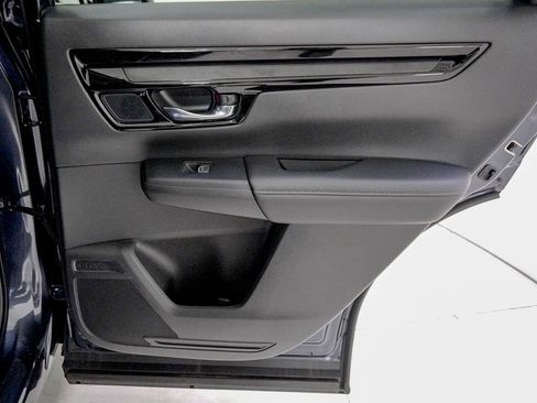 Certified 2025 Honda CR-V EX-L image 33