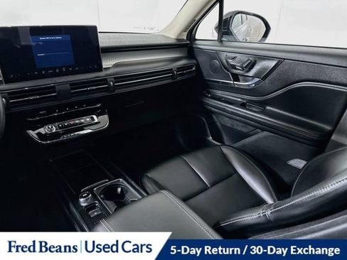Certified 2024 Lincoln Corsair AWD image 30