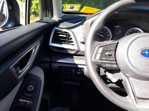 Used 2019 Subaru Forester Premium AWD/4WD image 17
