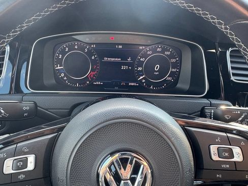 Used 2019 Volkswagen Golf R 4-Door AWD/4WD image 23