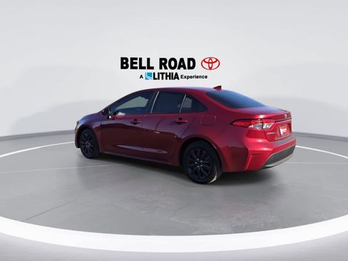 Used 2025 Toyota Corolla LE FWD image 6