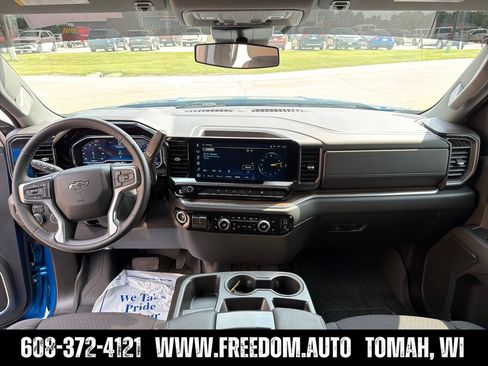 Used 2024 Chevrolet Silverado 1500 RST w/ Rally Edition AWD/4WD image 12