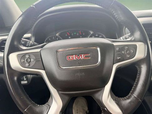Used 2017 GMC Acadia SLT w/ LPO, Floor Liner Package AWD/4WD image 40