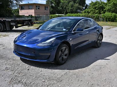 Used 2019 Tesla Model 3 Mid Range