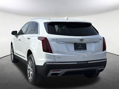 Certified 2023 Cadillac XT5 Premium Luxury w/ LPO, Floor Liner Package image 19