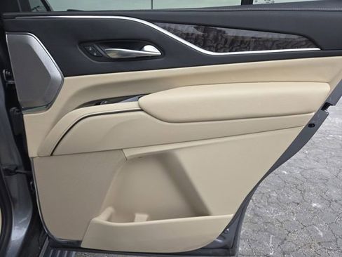 Used 2021 Cadillac Escalade Premium Luxury w/ Driver Assist Tech Package image 33