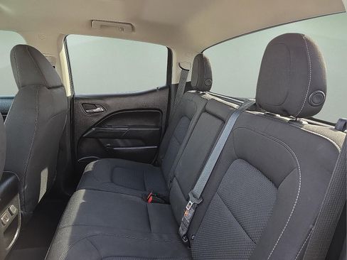 Certified 2019 Chevrolet Colorado LT image 10