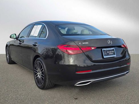 Used 2025 Mercedes-Benz C 300 Sedan image 5