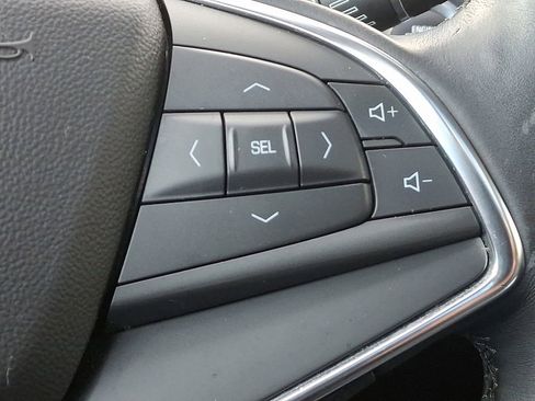 Used 2019 Cadillac XT5 Luxury image 23