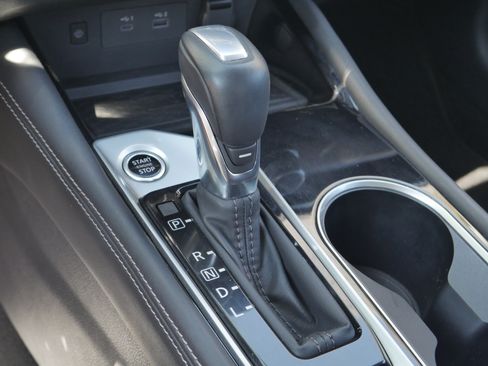 Used 2023 Nissan Altima 2.5 SV w/ SV Premium Package AWD/4WD image 14