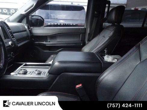 Used 2019 Ford Expedition Max Limited w/ Equipment Group 303A AWD/4WD image 10