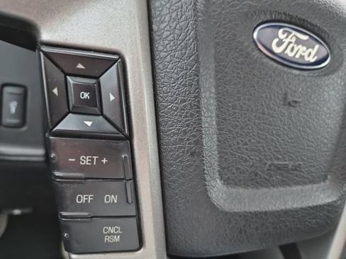 Used 2016 Ford Expedition Limited AWD/4WD image 19