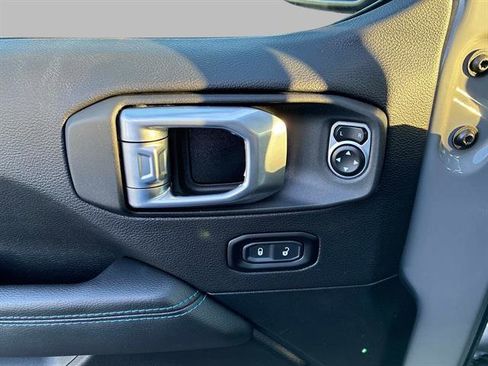 Used 2022 Jeep Wrangler Unlimited Rubicon 4xe w/ Steel Bumper Group image 20