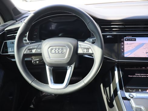 Used 2025 Audi Q7 3.0T Premium Plus w/ Premium Plus Package AWD/4WD image 14