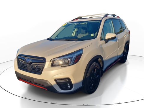 Used 2020 Subaru Forester Sport image 2