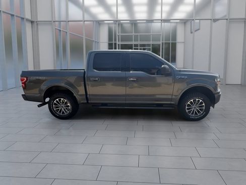 Used 2018 Ford F150 XLT w/ Equipment Group 302A Luxury AWD/4WD image 9