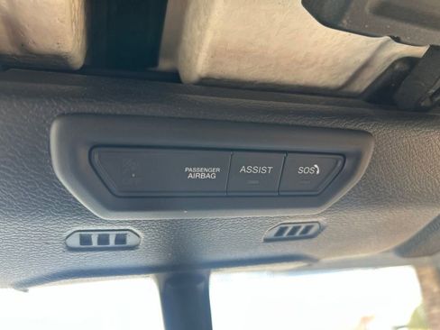 Used 2022 Jeep Gladiator Sport AWD/4WD image 24