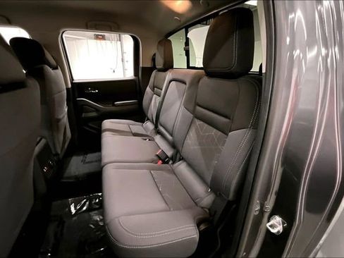 New 2026 Nissan Frontier SV w/ SV Convenience Package RWD image 11