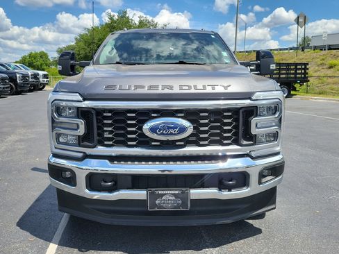 Used 2024 Ford F350 Lariat AWD/4WD image 2