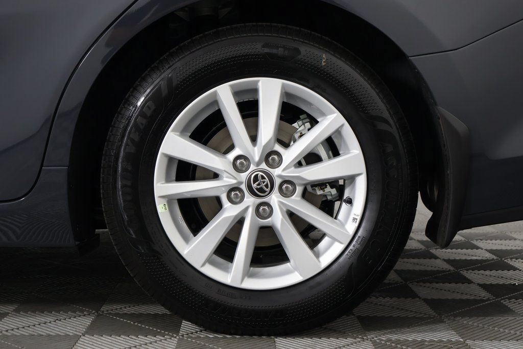 Used 2026 Toyota Camry LE w/ Convenience Package FWD image 16