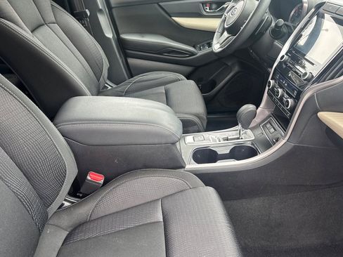 Used 2020 Subaru Ascent Premium w/ Convenience Package AWD/4WD image 19