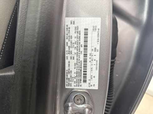 Used 2021 Ford Escape SE w/ Convenience Package image 21