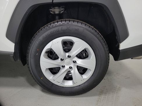 Certified 2024 Toyota RAV4 LE image 8