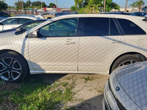 Used 2014 Ford Edge Sport w/ Driver Entry Package FWD image 1
