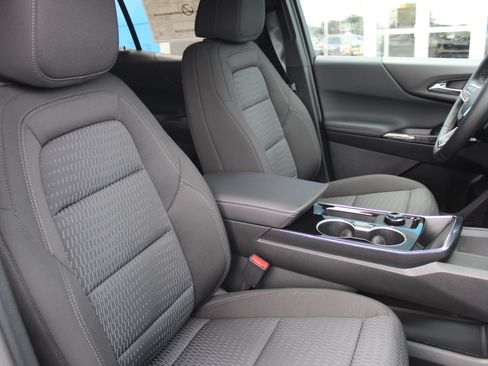 New 2027 Chevrolet Equinox LT FWD image 15