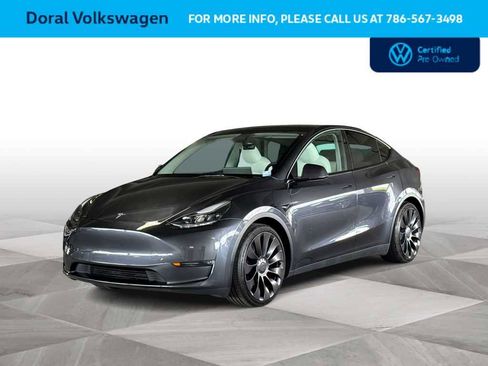 Used 2025 Tesla Model Y Performance AWD/4WD image 4