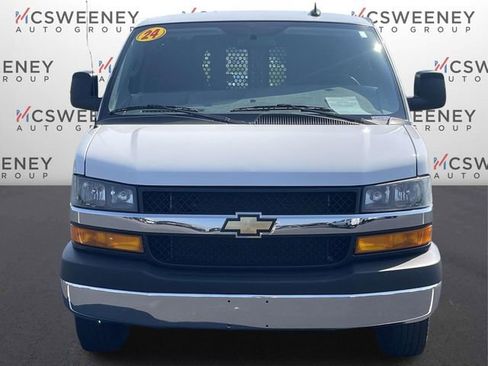 Used 2024 Chevrolet Express 2500 w/ Driver Convenience Package image 8
