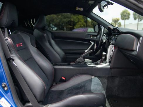 Used 2018 Subaru BRZ Limited w/ Popular Package #3 RWD image 21
