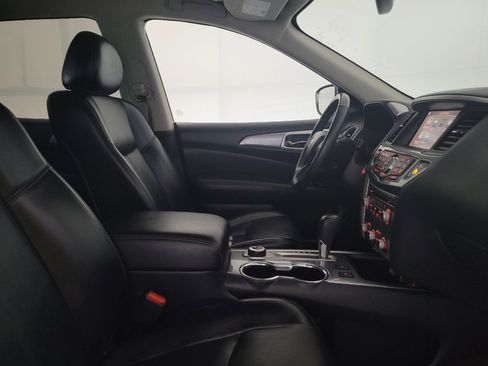 Used 2020 Nissan Pathfinder SL AWD/4WD image 21